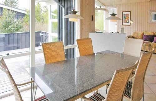 Torup Strand House | Holiday Home Revlingestien Fjerritslev Iv