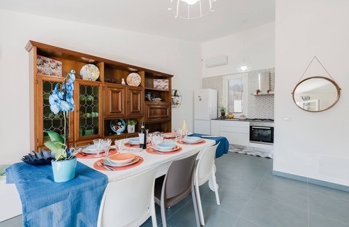 San Vito Lo Capo House | Holiday Home 'Sanvitoamare' with Terrace, Wi-Fi and Air Conditioning