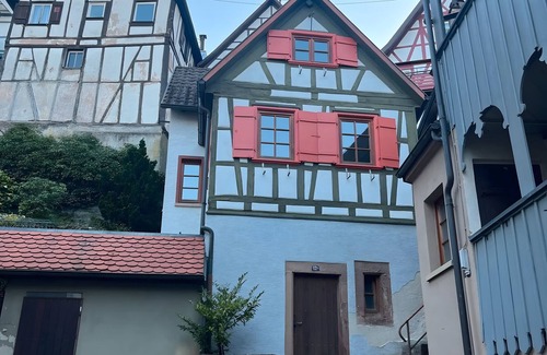 Schiltach Apartment | Holiday Home Schmuckstück – Historic Old Town Retreat