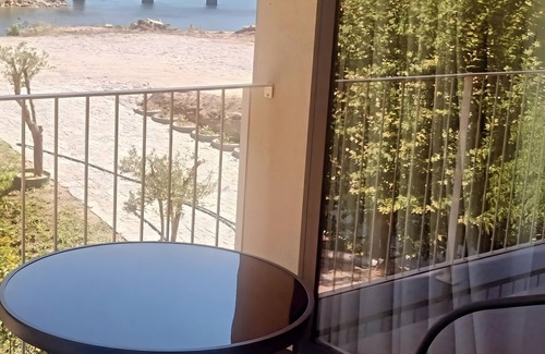 Rio Caldo House | Holiday Home 'Serração T2' with Lake View, Wi-Fi and Air Conditioning