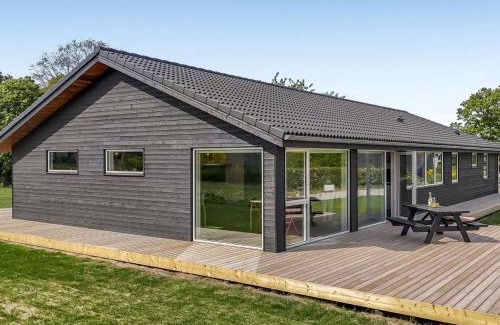 Norddjurs Municipality House | Holiday Home Siljan - 400m from the sea by Interhome