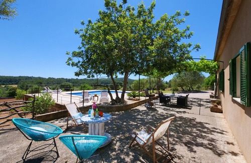 Algaida Villa | Holiday Home Son Fornes with Pool, Wi-Fi, Garden & Terrace; Parking Available