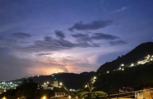 Lipari Historic Centre Apartment | Holiday Home Tarinuzza