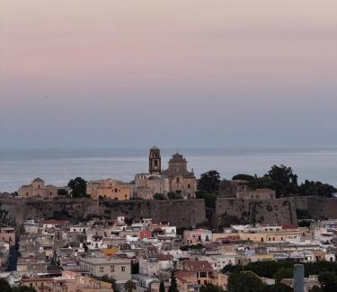 Lipari Historic Centre Apartment | Holiday Home Tarinuzza