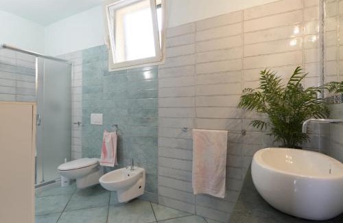 Regione Ronchi House | Holiday Home Terrazzo sul Mare by Interhome