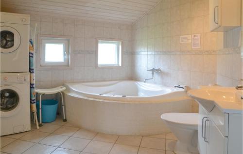 Hovborg House | Holiday Home Torpet Hovborg Denm