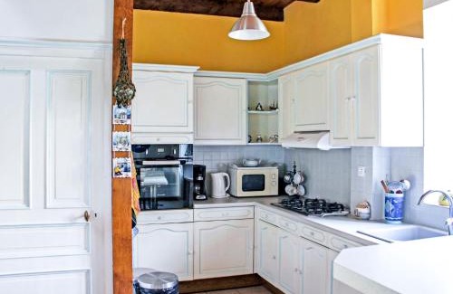 Camaret-sur-Mer House | Holiday Home Ty Pol by Interhome