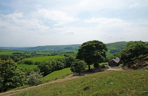 Llanbrynmair House | Holiday Home Uwch y Foel by Interhome