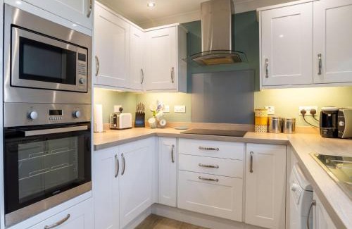 Portmellon House | Holiday Home Valley View by Interhome