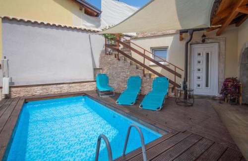 Veli Brgud House | Holiday Home Veli by Interhome