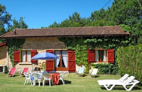 Le Porge House | Holiday Home Vignas by Interhome