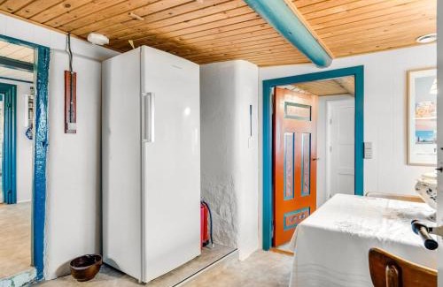 Trans House | Holiday Home Vili - 100m from the sea by Interhome