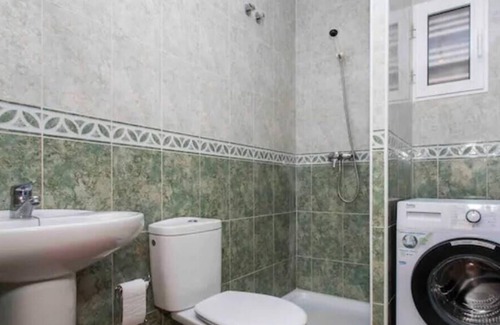 Jeronimo y Avileses y Balsicas de Arriba House | Holiday Home Villa Dos with Pool, Garden, Open Terrace & Wi-Fi