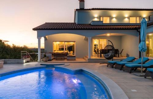 Rogocana House | Holiday Home Villa Gabriel by Interhome