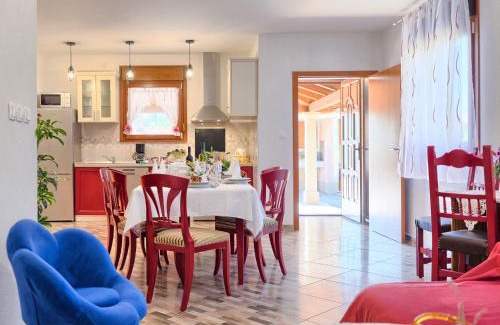 Laginji House | Holiday Home Villa Mihael by Interhome