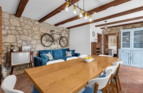 Vrgorac Villa | Holiday Home Villa Sonja