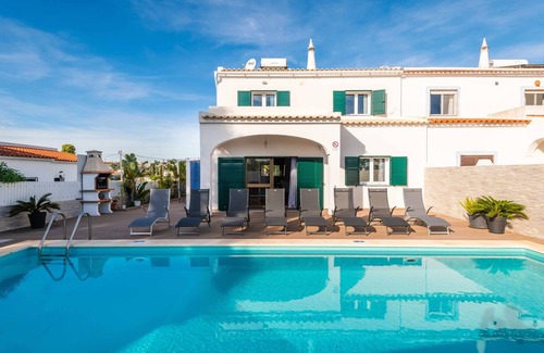 Vale de Parra House | Holiday Home 'Villa Sol' with Private Pool, Wi-Fi and Air Conditioning