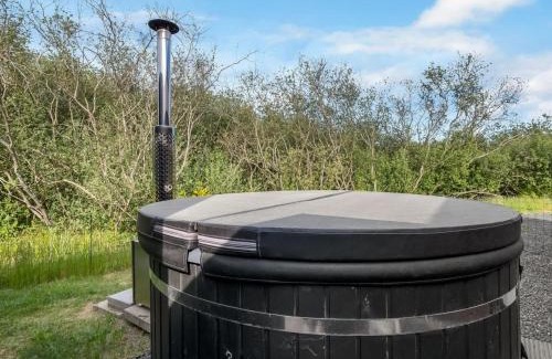 Handrup Strand House | Holiday Home Willi - 600m from the sea by Interhome