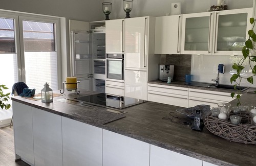 Zetel House | Holiday home with child and dog