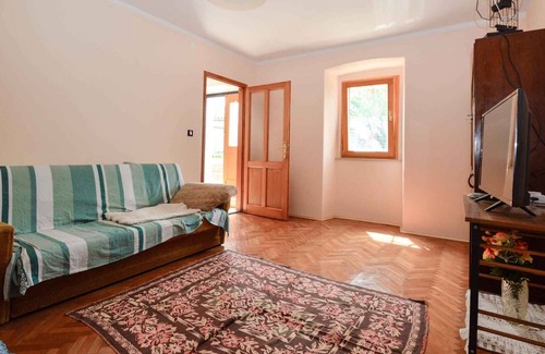 Jadreski House | Holiday home With closed ground