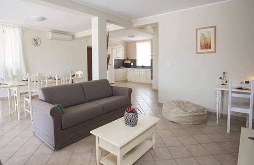 Rakotule Villa | Holiday home with pool with beautiful view of magical Motovun in central Istria