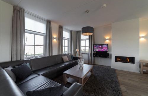 Colijnsplaat House | Holiday home with sauna and sun shower in Zeeland