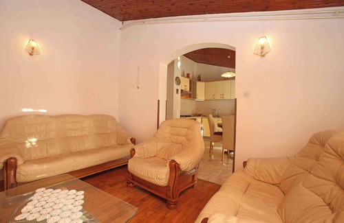 Ripenda Verbanci House | Holiday home with swimming pool and barbecue