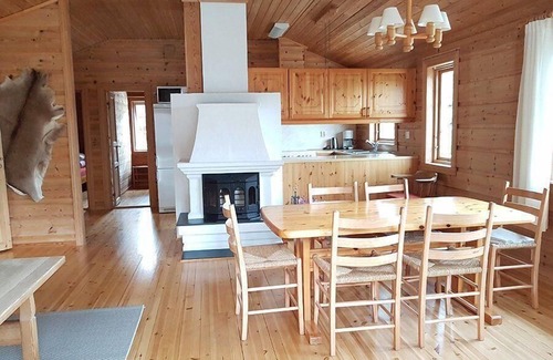 Suldal House | Holiday home with view on the water