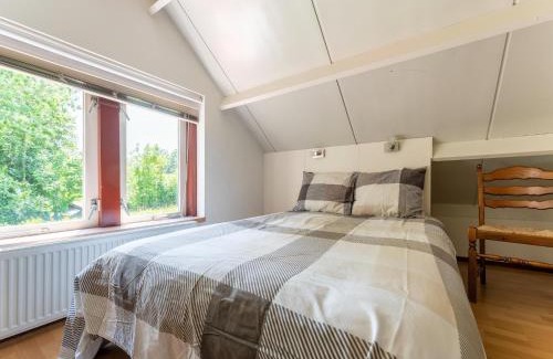 Baarland House | Holiday Home Zeeland near Westerschelde, cleaning included