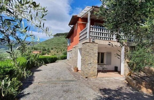 Cascine-La Croce House | Holiday house Buti for 1 - 6 persons with 2 bedrooms - Holiday home