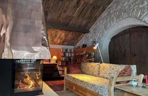 Cinuos-Chel Ski Chalet | Holiday house Cinuos-chel for 1 - 8 persons with 4 bedrooms - Farmhouse