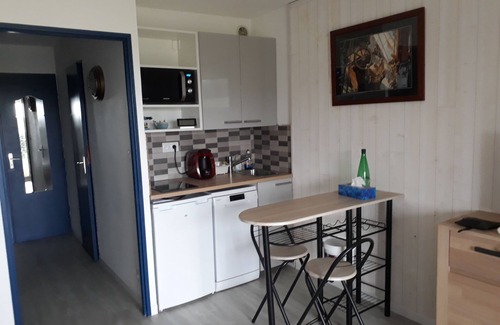 Damgan Apartment | holiday house DAMGAN sea side with pool