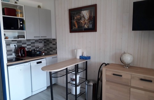 Damgan Apartment | holiday house DAMGAN sea side with pool