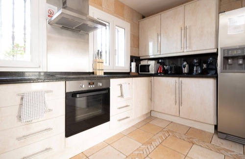 Urbanizacion el Rosario House | Holiday house Elveria for 1 - 15 persons with 6 bedrooms - Holiday home