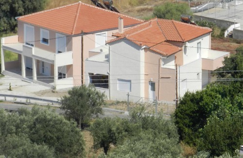 Skala Neon Kidonion House | Holiday house for 4 persons approx. 185 qm in Skala Neon Kidonion, Lesbos