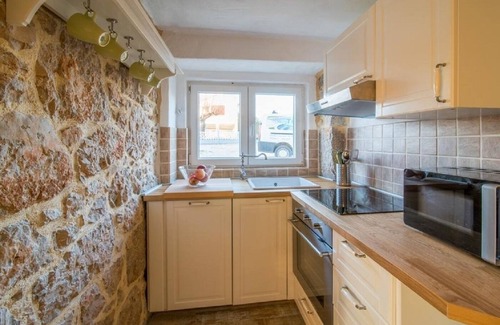 Garica House | Holiday house Frank - with pool; - Vrbnik, Island Krk, Croatia