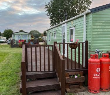 Great Houghton Resort | Holiday house