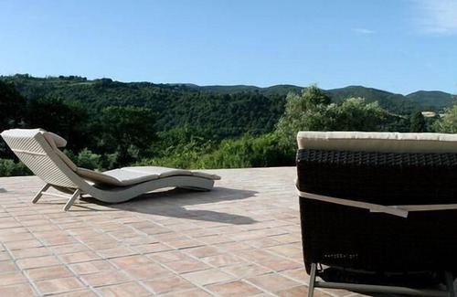 Montescudaio House | Holiday House in Montescudaio with Private Parking