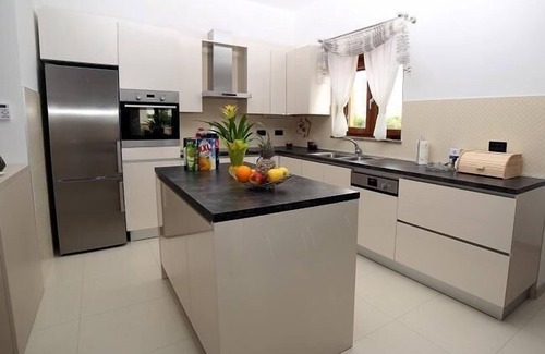 Jadreski House | Holiday house Jadreski for 1 - 8 persons with 4 bedrooms - Row house
