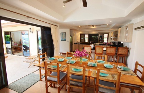 Kata House | Holiday house Rawai for 1 - 8 persons with 4 bedrooms - Holiday house