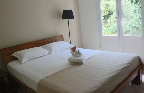 Sainte-Clotilde House | Holiday house Sainte-Clotilde for 2 - 10 persons with 3 bedrooms - Holiday house