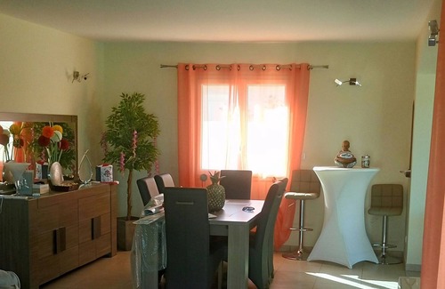 Caux Villa | Holiday House Soothing, studious
