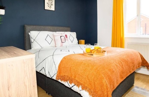Haydock House | Holiday house St. Helens for 1 - 5 persons with 2 bedrooms - Row house