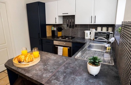 Haydock House | Holiday house St. Helens for 1 - 5 persons with 2 bedrooms - Holiday home