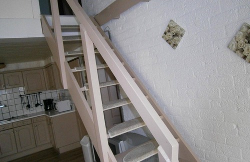 Stavenisse House | Holiday house Stavenisse for 1 - 6 persons with 3 bedrooms - Row house