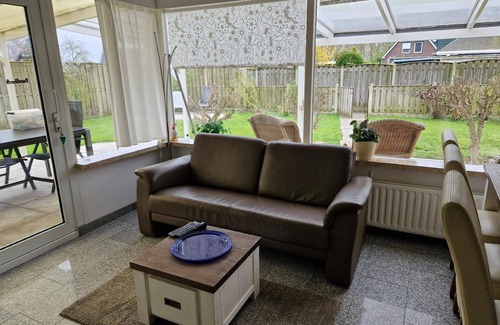 Stavenisse House | Holiday house Stavenisse for 1 - 6 persons with 3 bedrooms - Holiday house
