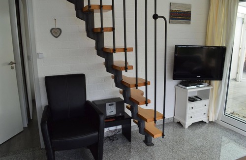 Stavenisse House | Holiday house Stavenisse for 1 - 6 persons with 3 bedrooms - Holiday house