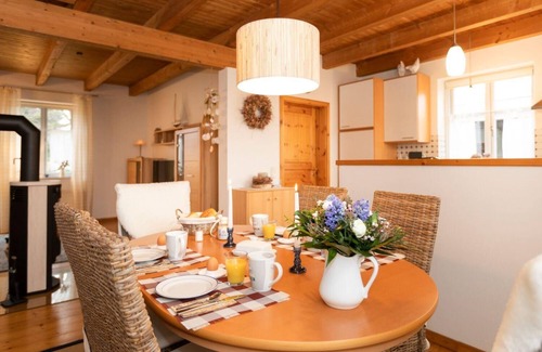 Varel House | Holiday house Varel for 1 - 7 persons with 4 bedrooms - Holiday house