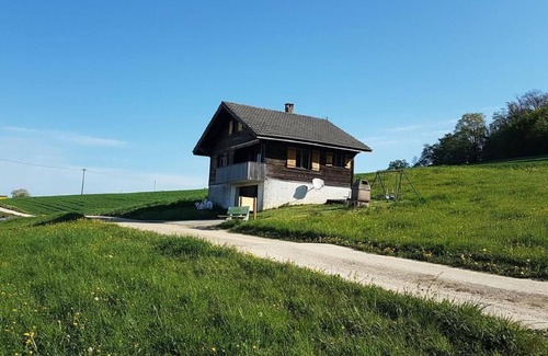 Wintersingen Ski Chalet | Holiday house Wintersingen for 1 - 4 persons with 2 bedrooms - Detached holiday house