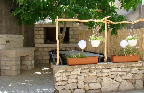 Orlec House | Holiday house with a parking space Orlec, Cres - 19938